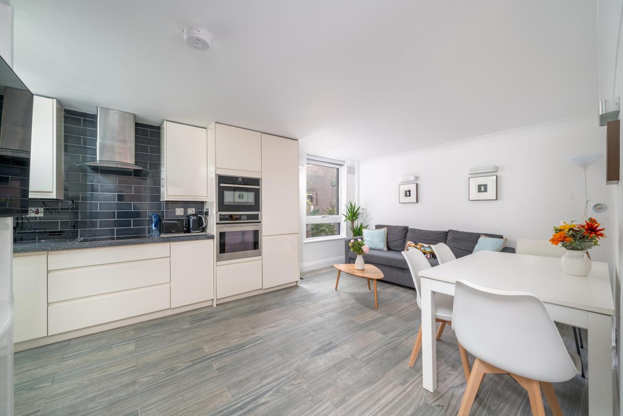 Appartamento Beautiful & Serene Flat In The Heart Of *